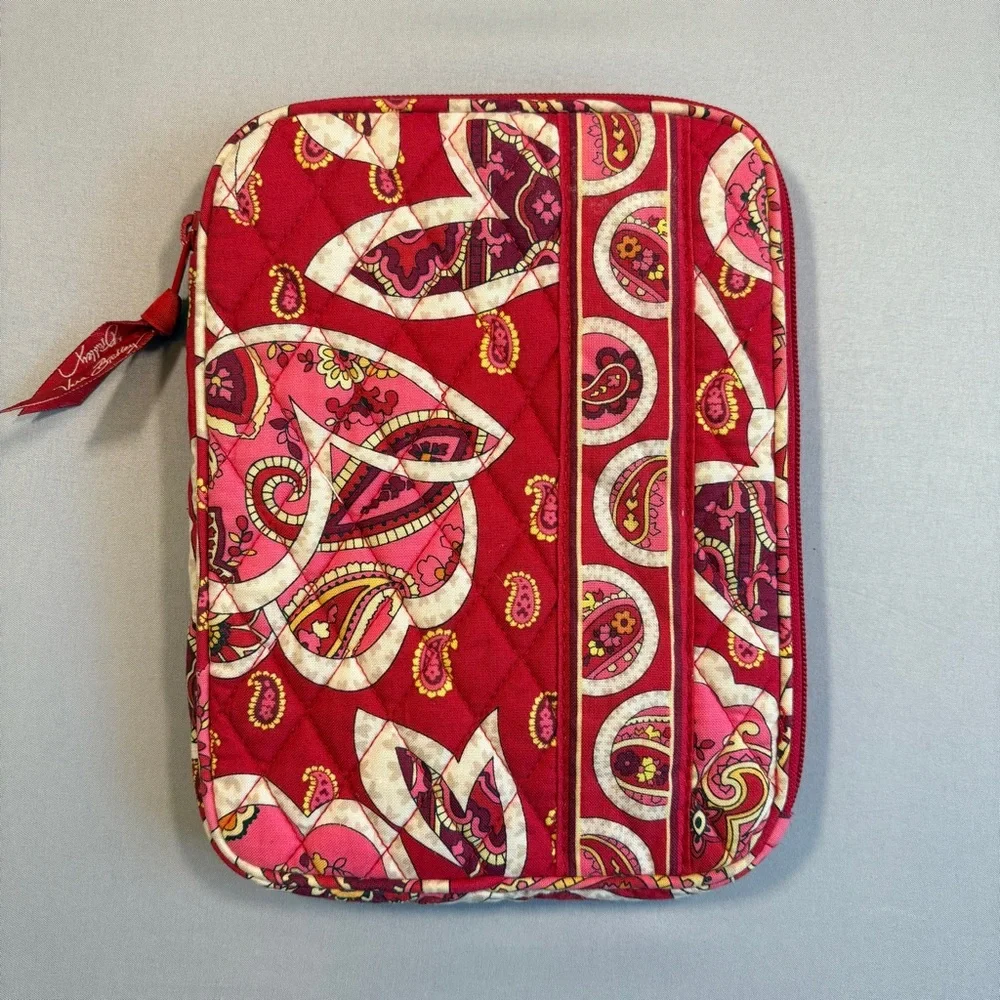 Vera Bradley E-Reader Sleeve Rosy Posy Pattern Red/Pink Zipper Padded